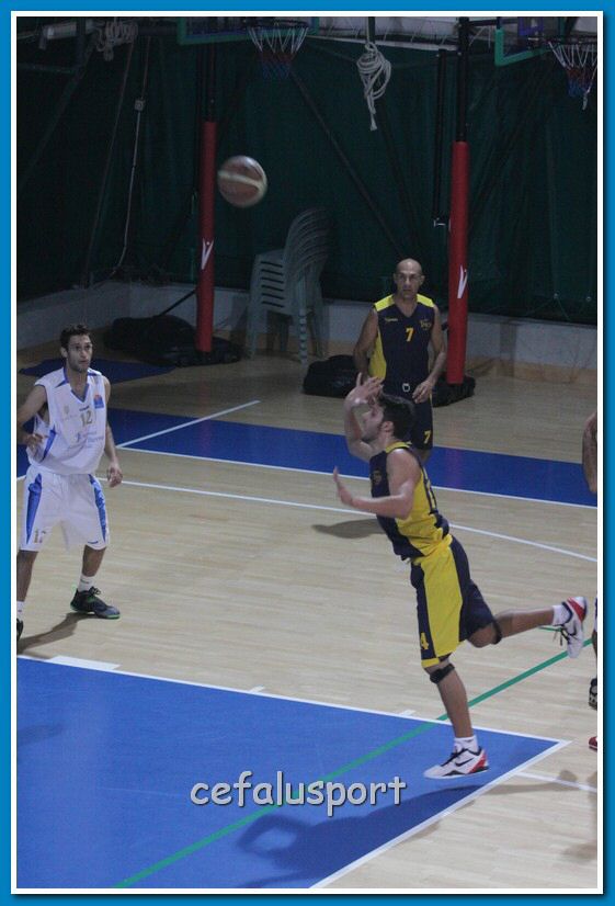 121028 trapani2 075_tn.jpg